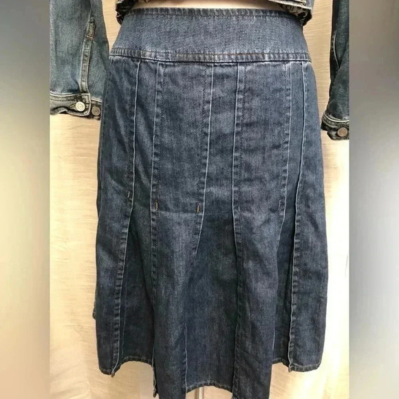 LIZ CLAIBORNE Denim Zip Side Pleated Skirt - Picture 3 of 6